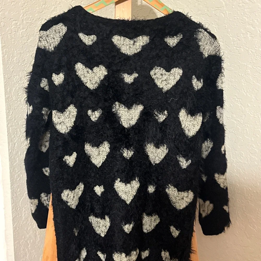 finn & clover Black and Cream Heart Sweater - Picture 4 of 5